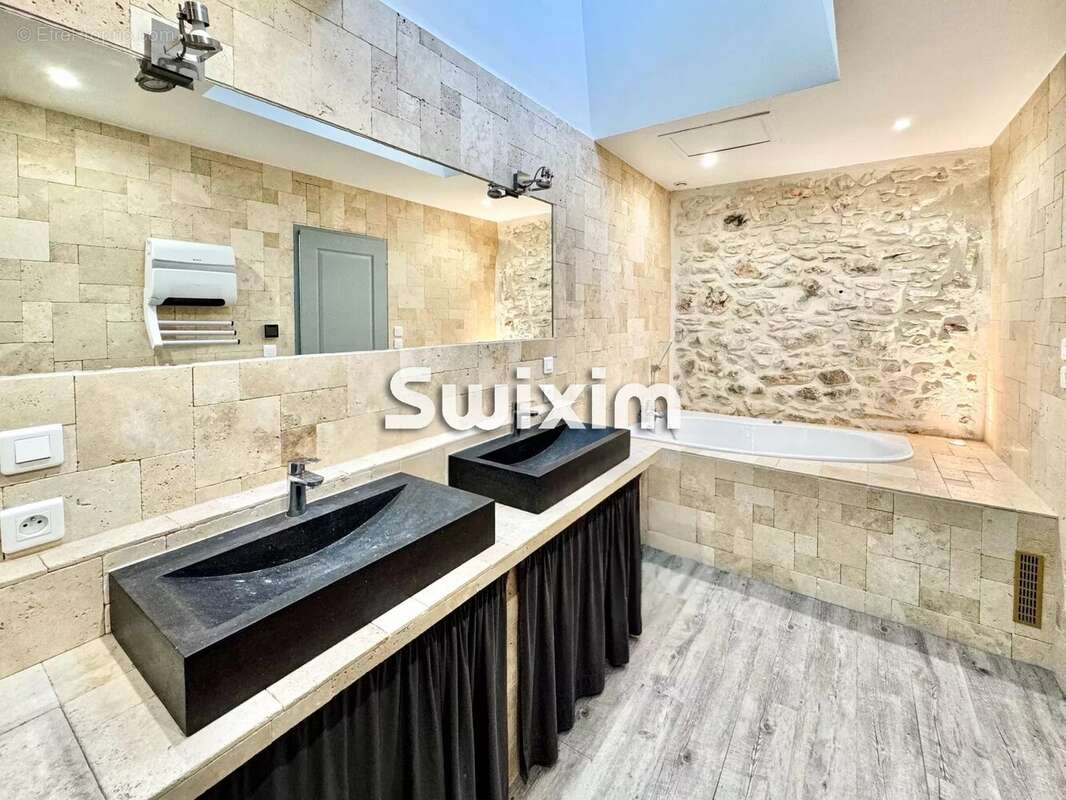 Maison à BOURG-SAINT-ANDEOL