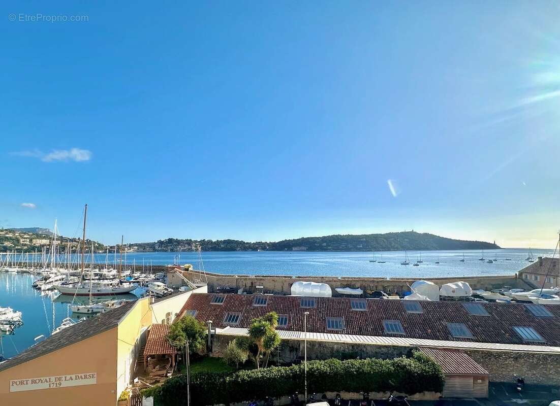 Appartement à VILLEFRANCHE-SUR-MER