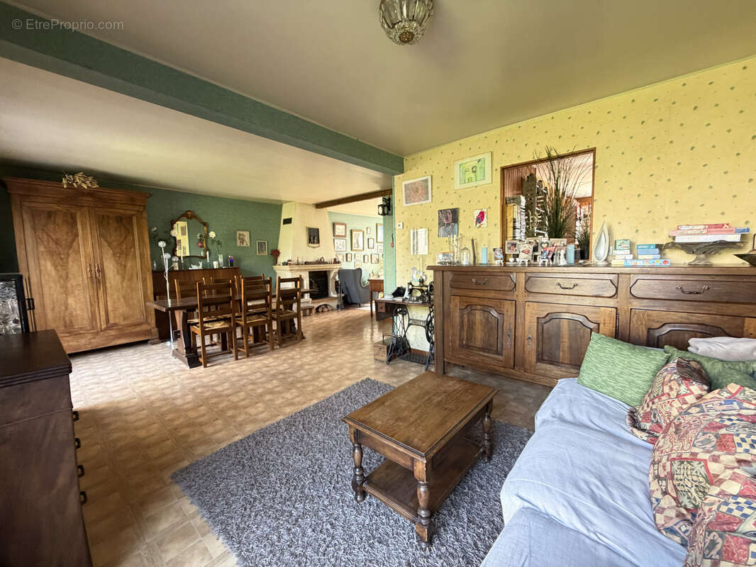 Maison à TREMBLAY-EN-FRANCE
