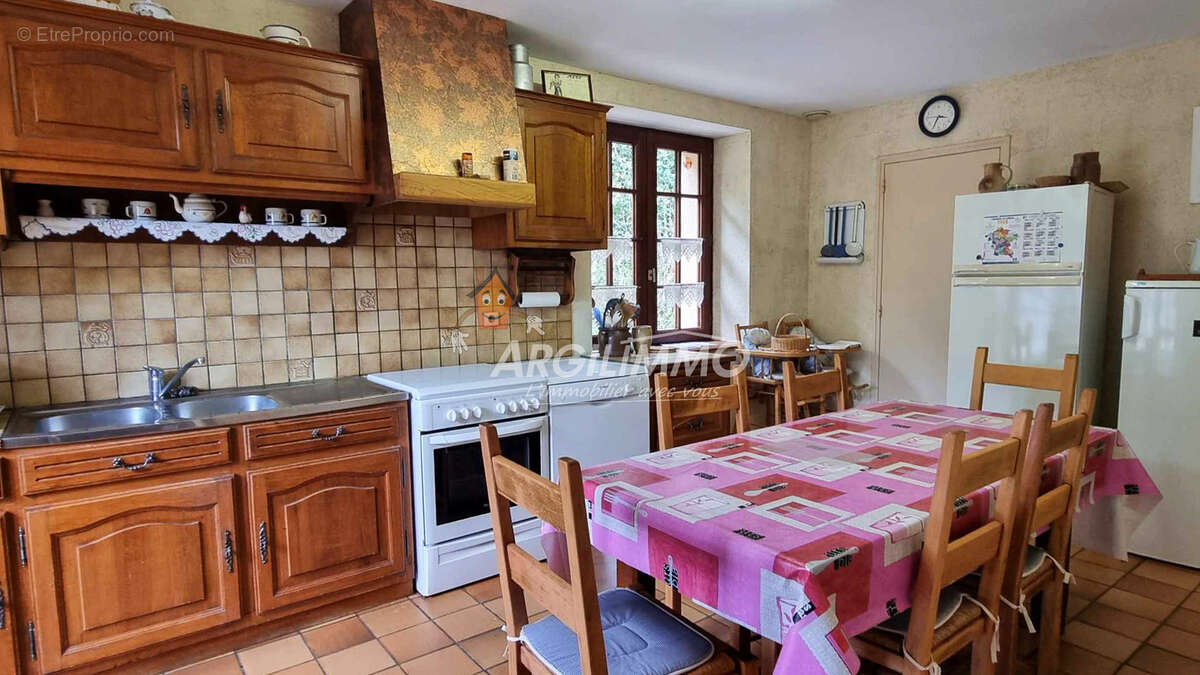 Maison à SAINT-CALAIS