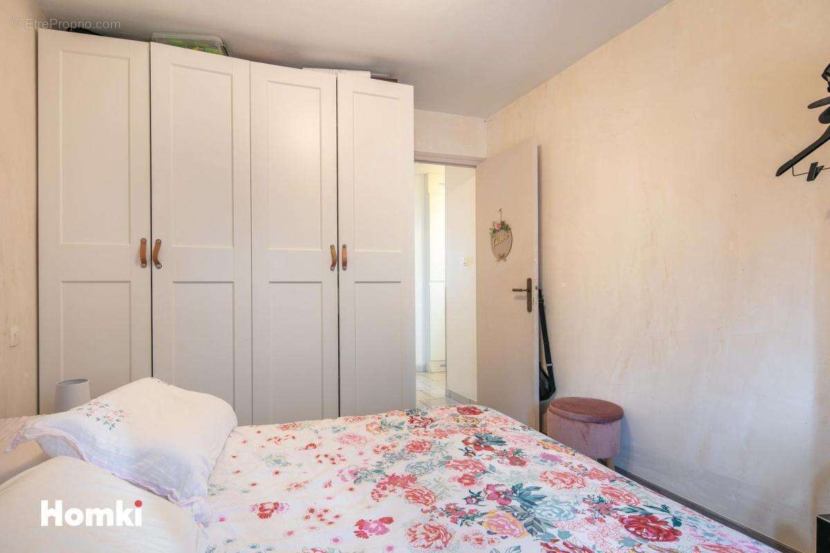 Appartement à FONTAINE