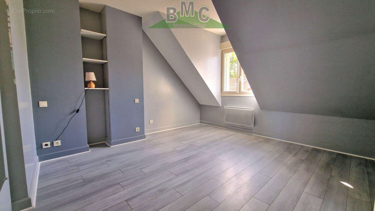 Maison à MONTIGNY-LES-CORMEILLES