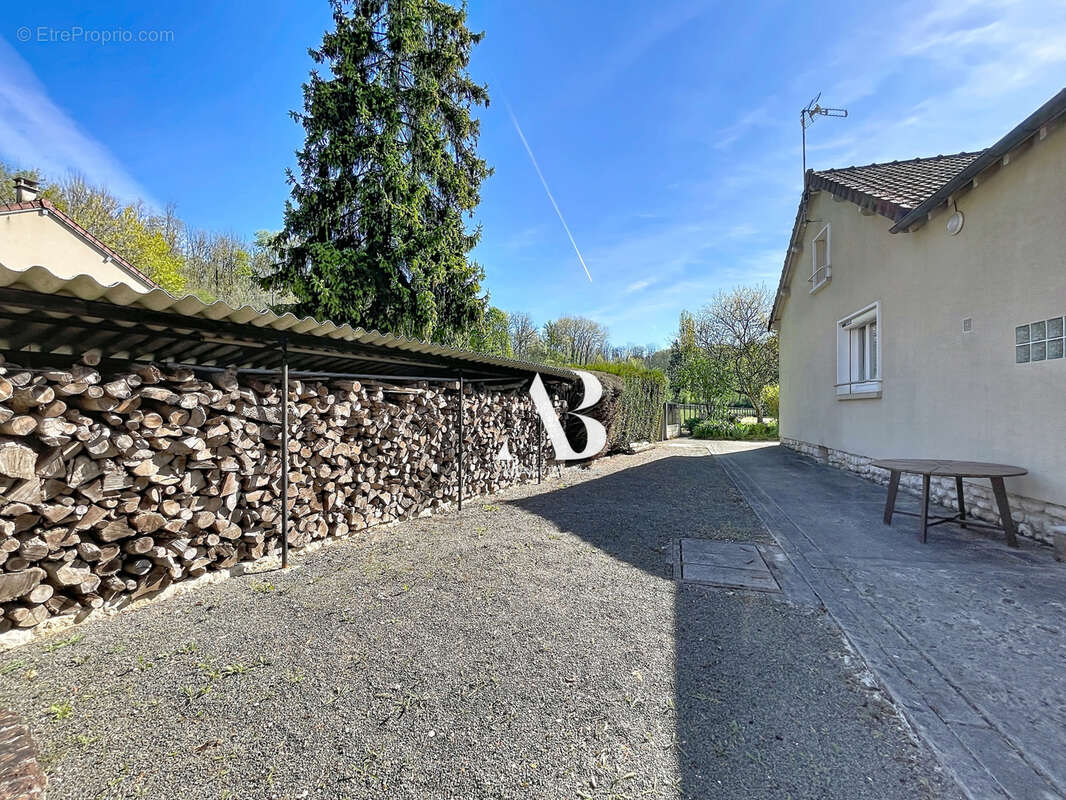 Maison à DONNEMARIE-DONTILLY