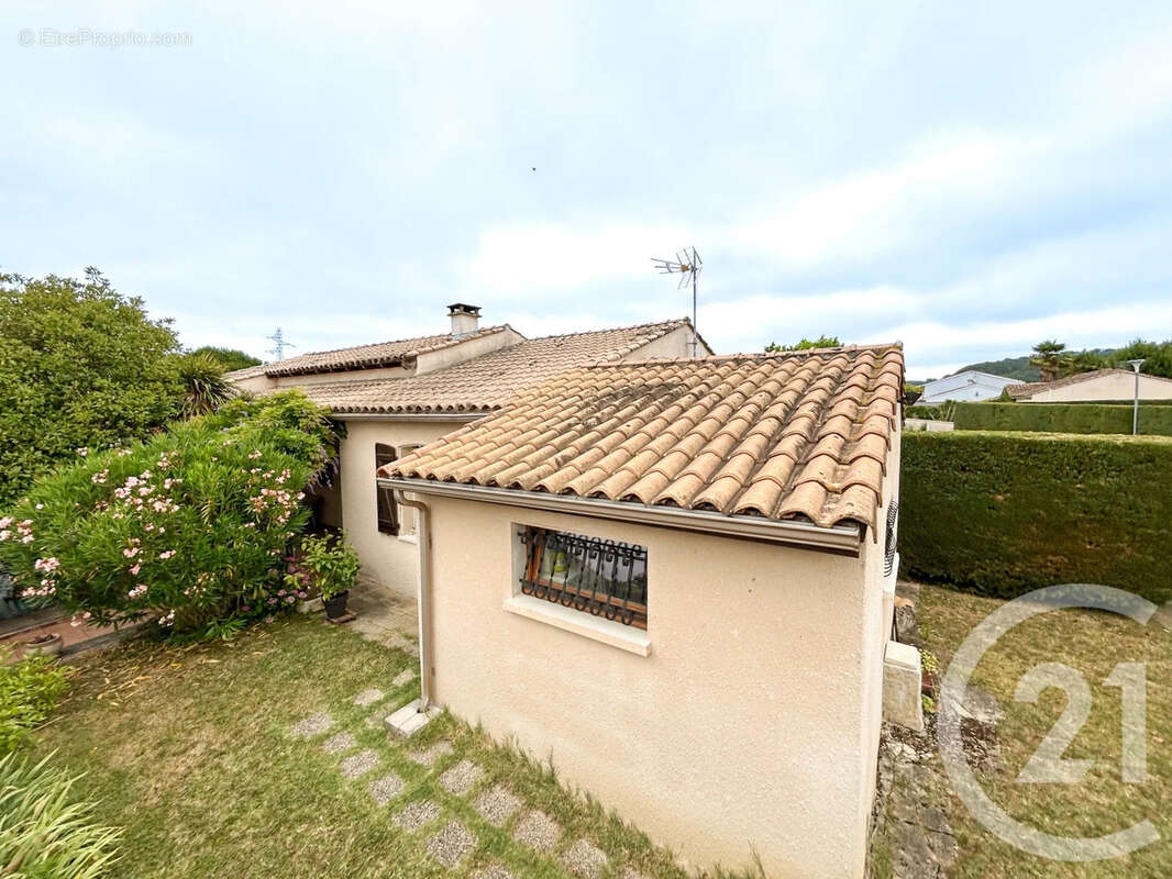 Maison à CASTELCULIER