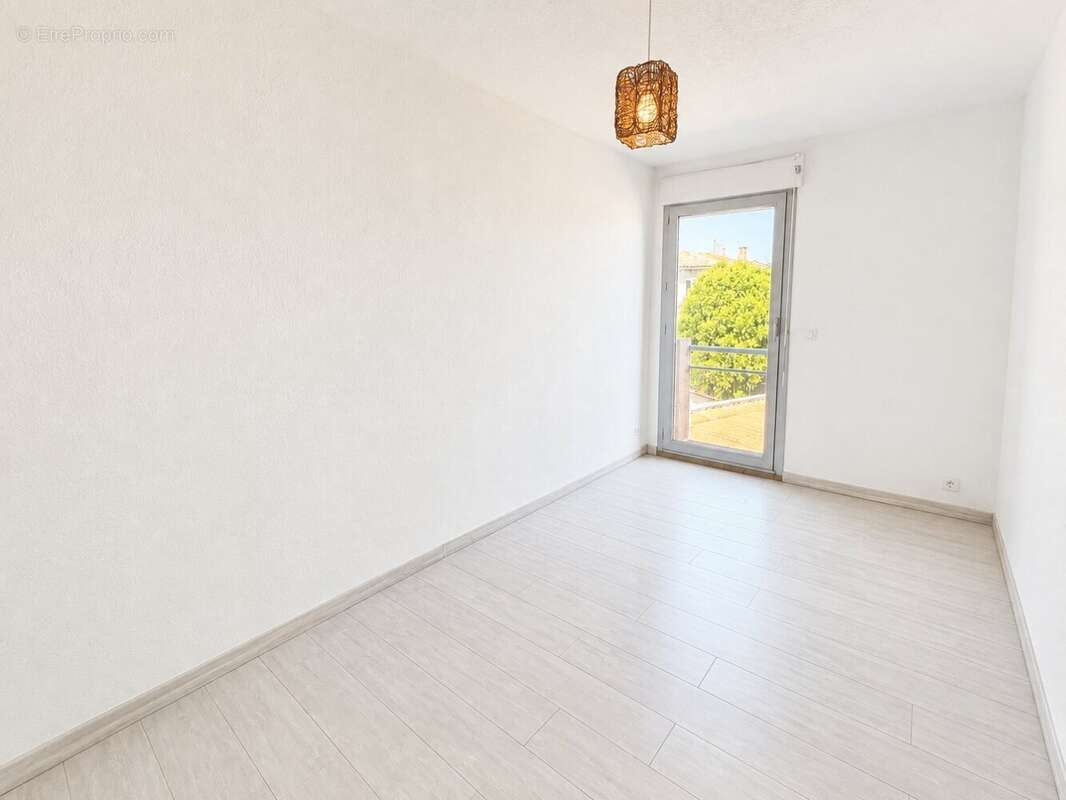 Appartement T3 Ascenseur Centre Ville - photo 4