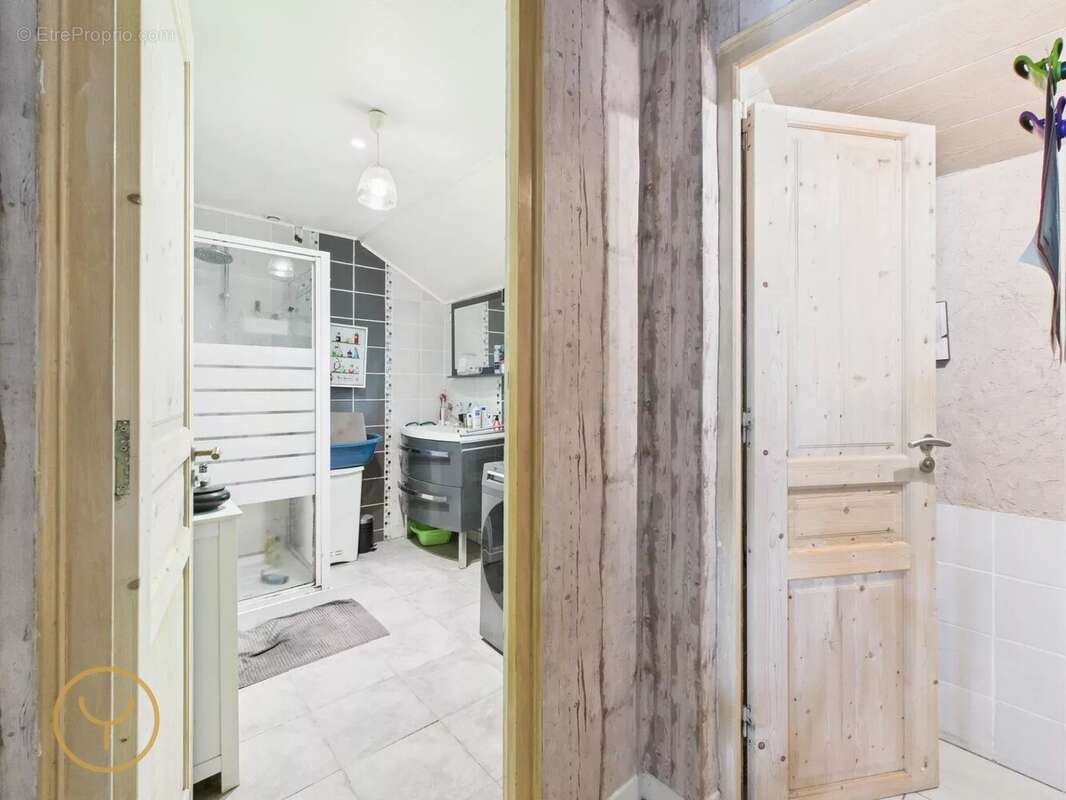 Maison à VALLANT-SAINT-GEORGES