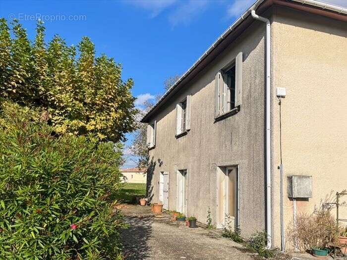 Maison à LAMOTHE-GOAS