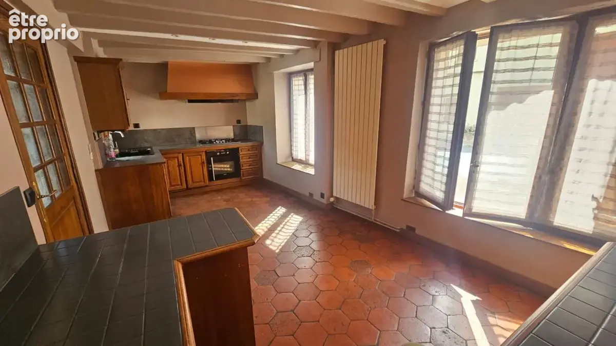 Gambais proche / Maison de charme ancienne 4 chambres / Beau potentiel - photo 6