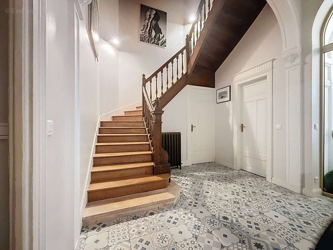 Maison à vendre 15 pièces, jardin et garages REIMS (51) - photo 37