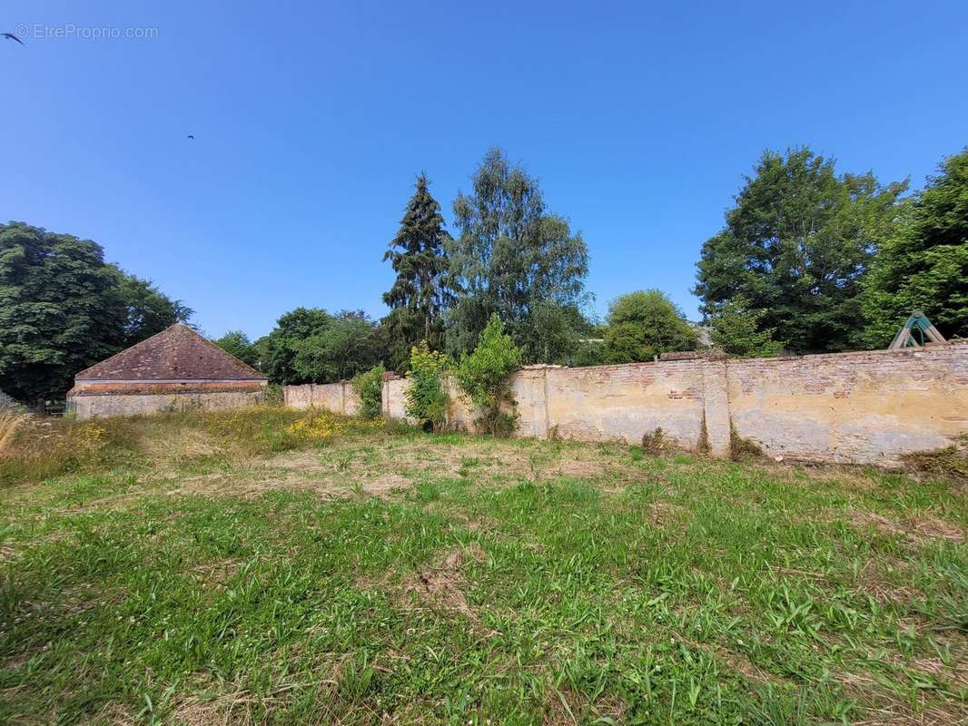 Maison à LONGNY-AU-PERCHE