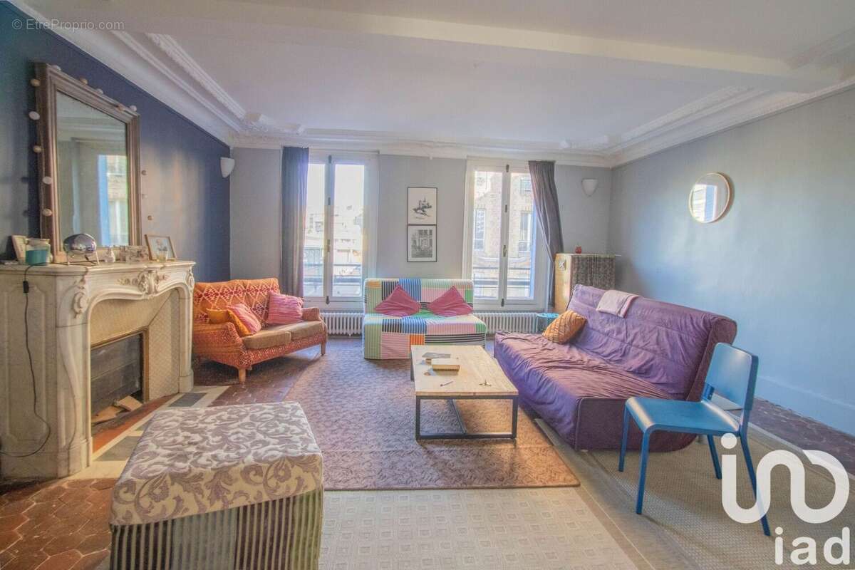 Photo 3 - Appartement à SAINT-DENIS