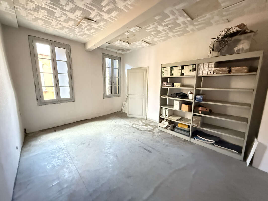 Commerce à PERPIGNAN