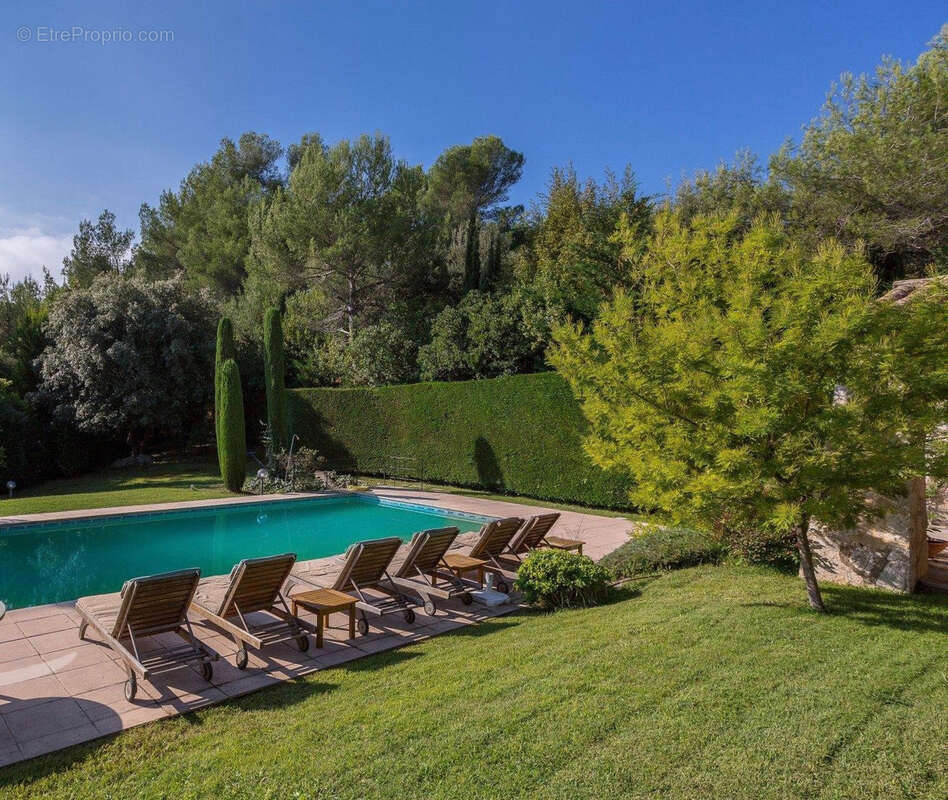 Maison à LA COLLE-SUR-LOUP