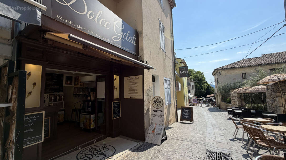 Murs commerciaux 36m2 vendus occupes - photo 8