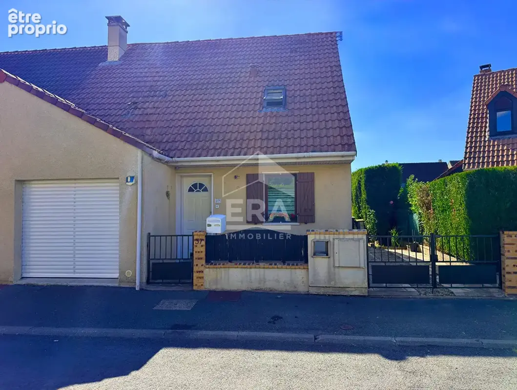 Photo Maison à Savigny-Le-Temple au prix de 268 000€
