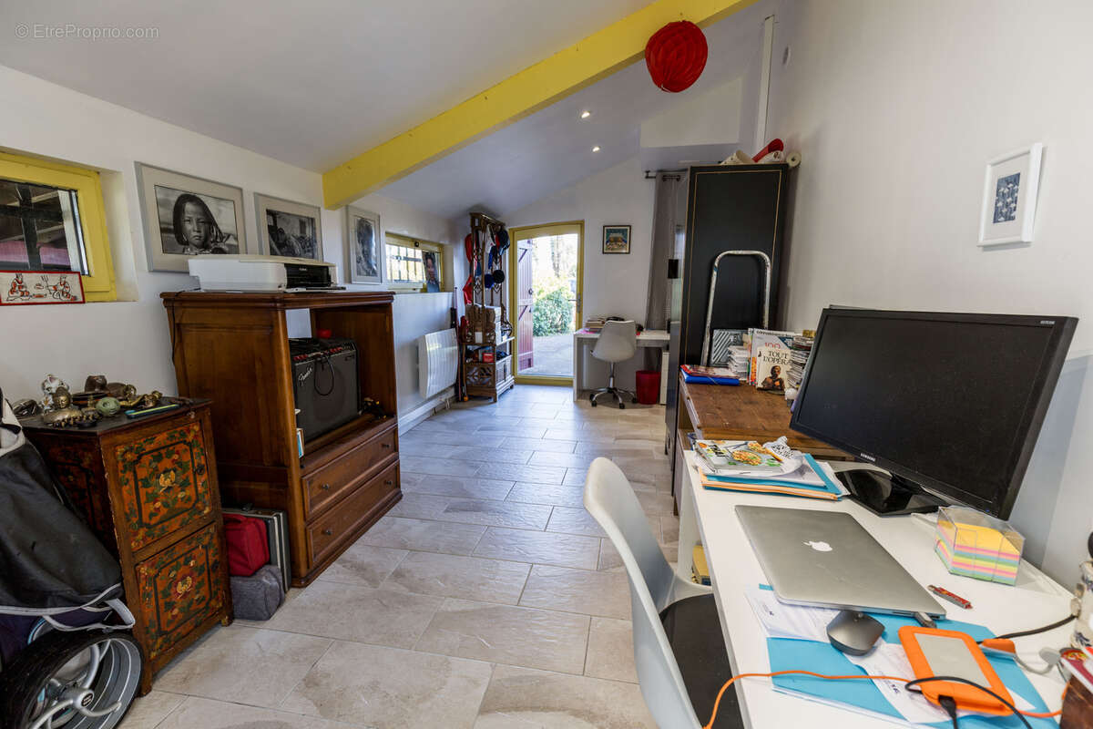 Maison à SAINT-PIERRE-DU-MONT