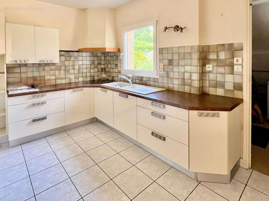 Maison à CAMARET-SUR-MER