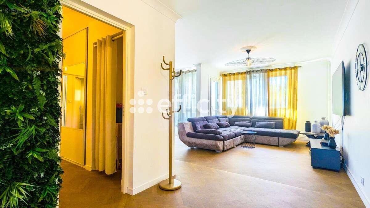 Appartement - photo 2