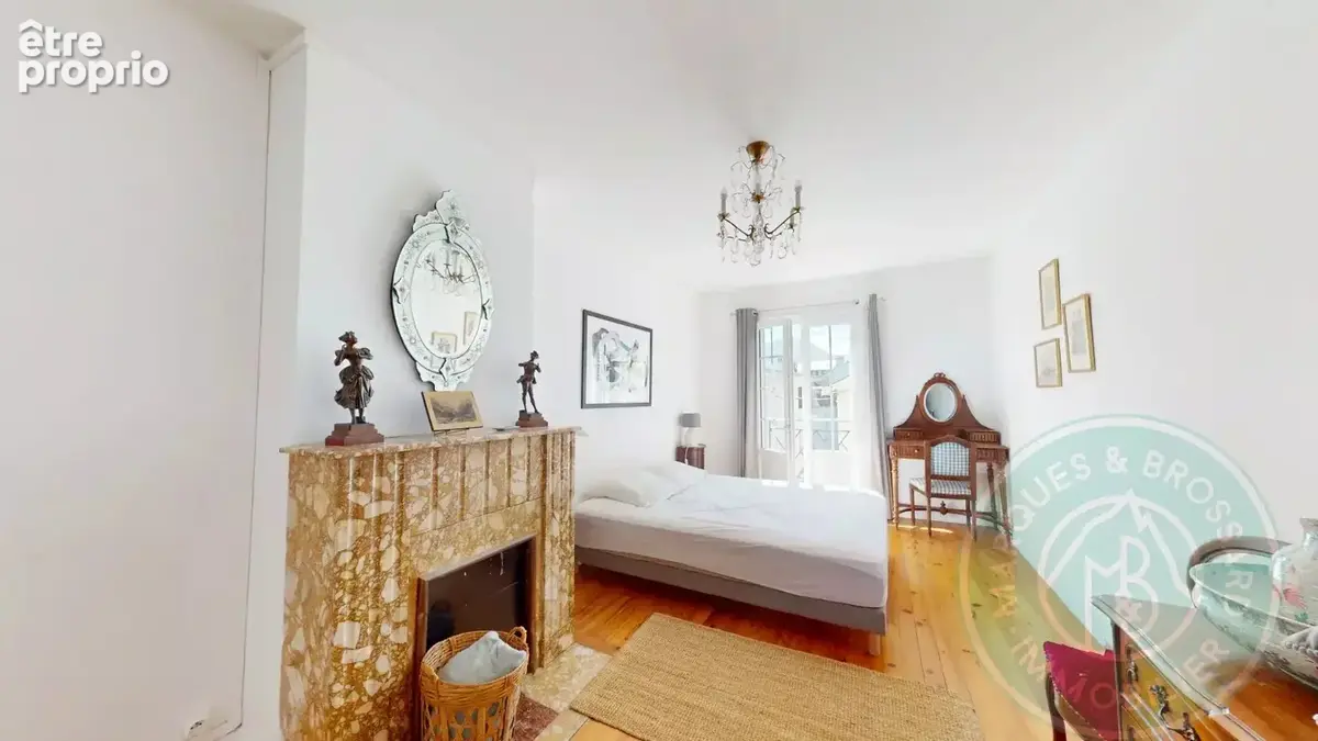 Ensemble immobilier au coeur de Bagnères-de-Bigorre - photo 2