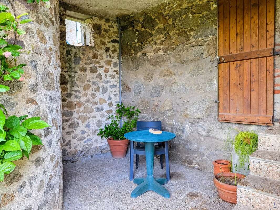Maison à LUNAC