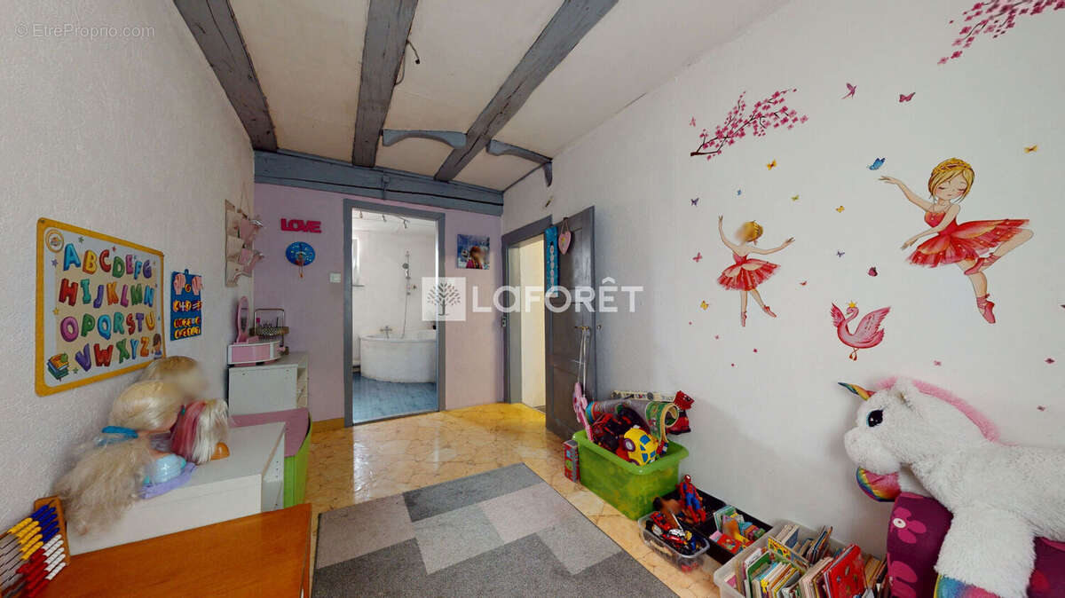 Maison à NIEDERMODERN