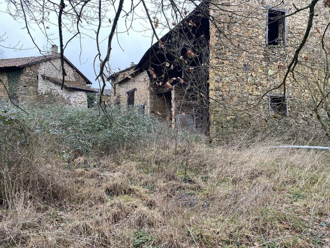 Maison à NEUVIC-ENTIER