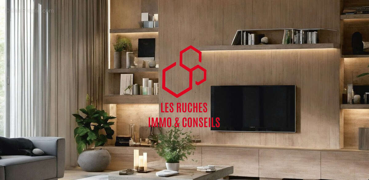 Appartement à FONTENAY-SOUS-BOIS