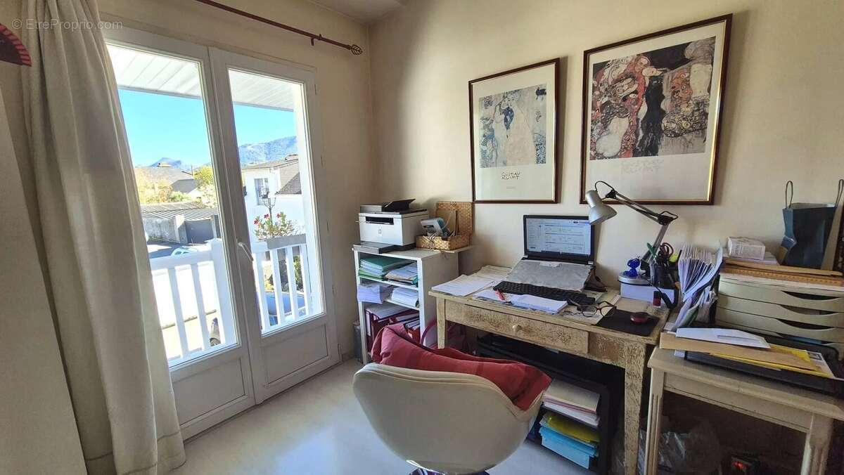 Maison à SAINT-PE-DE-BIGORRE