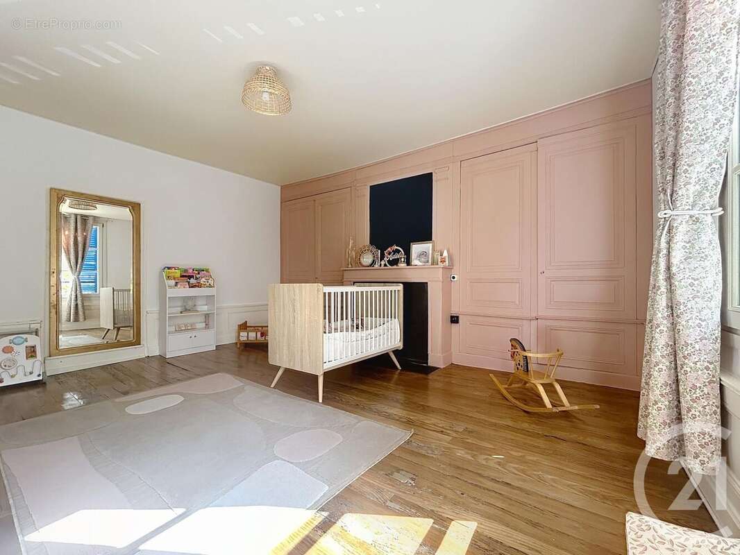 Maison à LA CHAUSSEE-SUR-MARNE