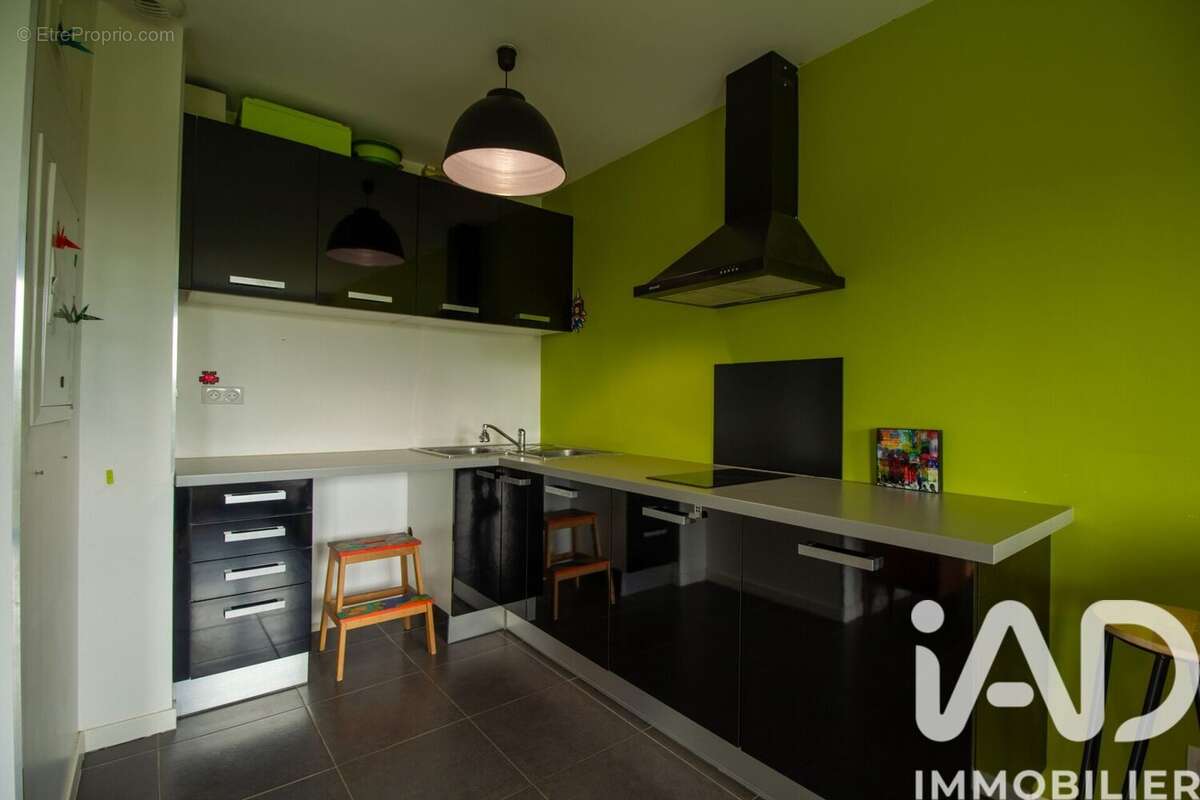 Photo 4 - Appartement à SAINT-JULIEN-EN-BORN