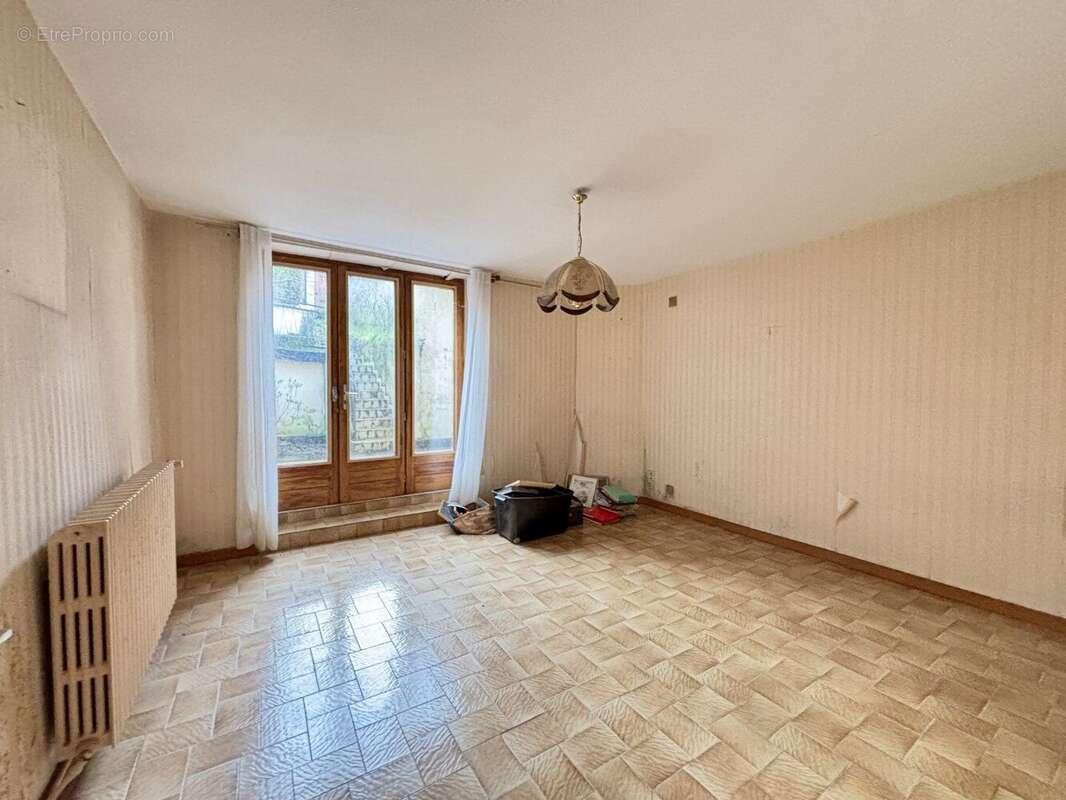 Maison à RUFFEC