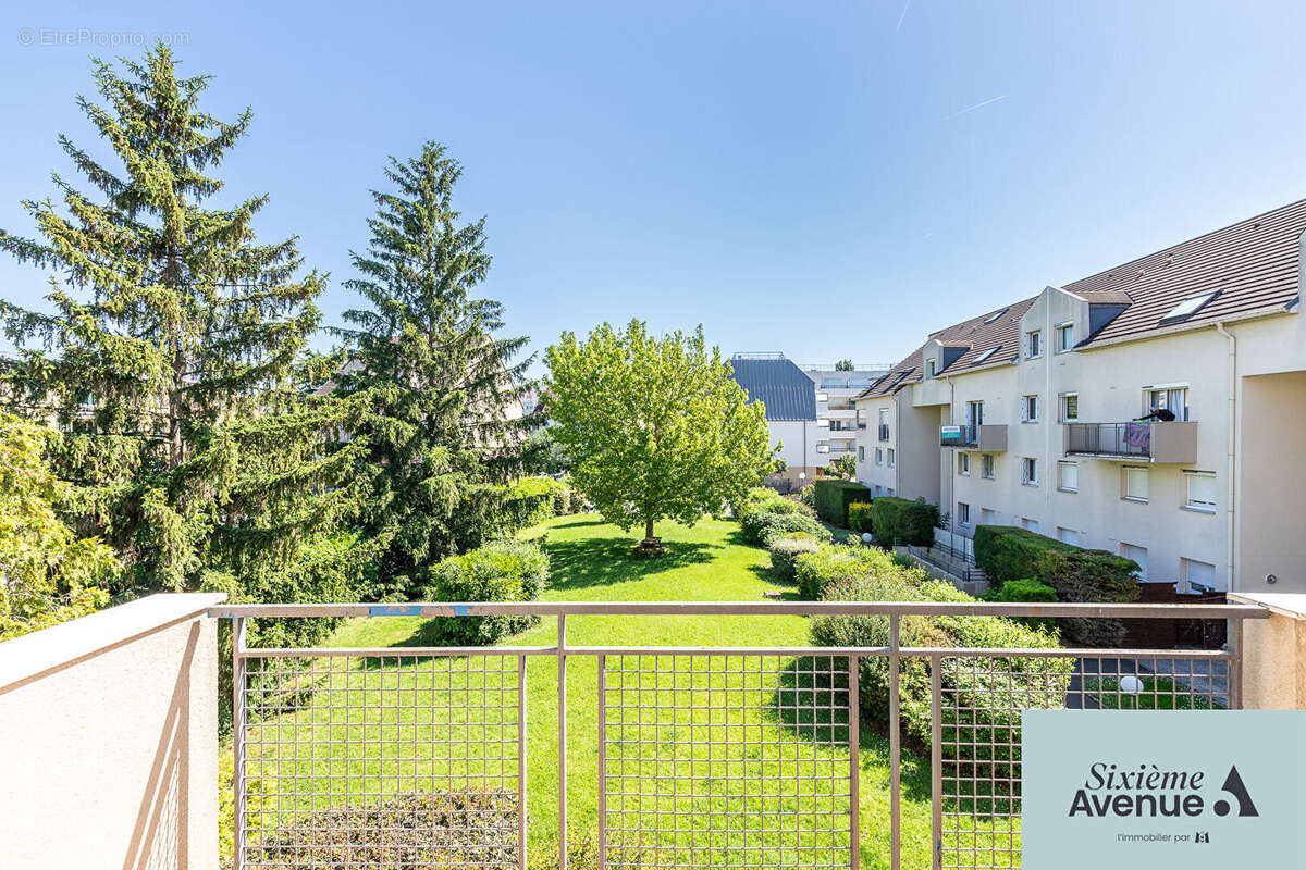 Appartement à CHILLY-MAZARIN
