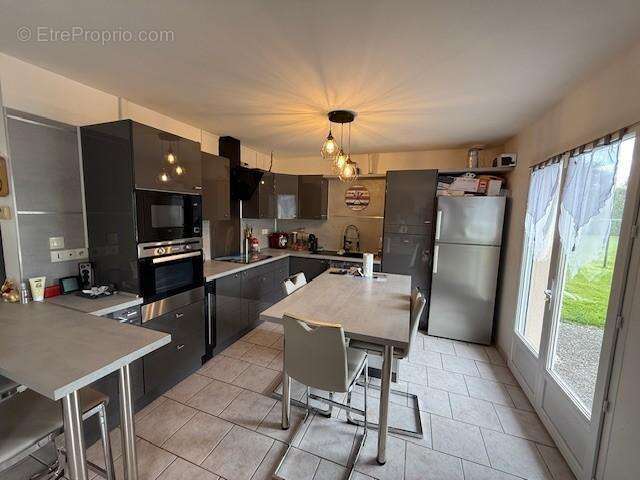 Maison à SAINT-JEAN-DU-THENNEY