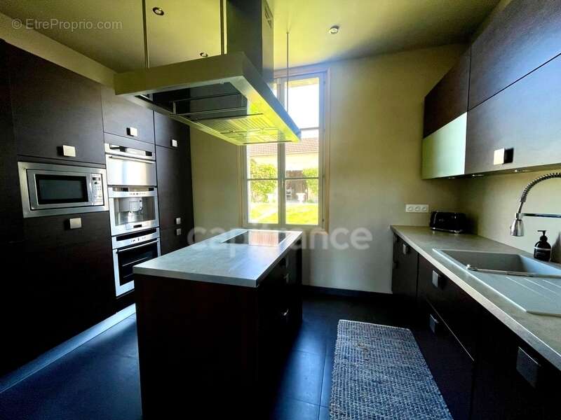 Maison à CREPY-EN-VALOIS