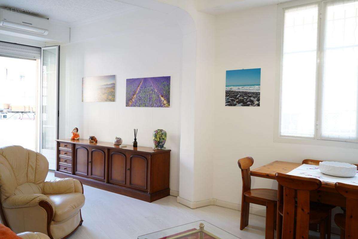 Appartement à NICE