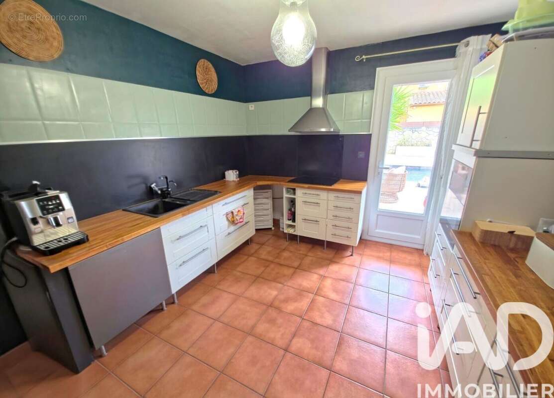 Photo 8 - Maison à GENERAC