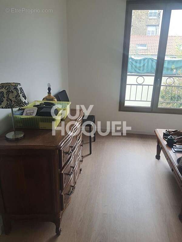 Appartement à LE RAINCY