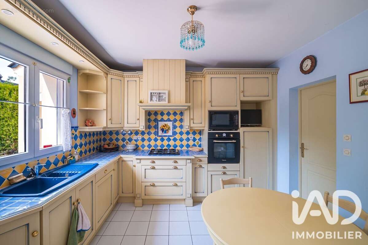Maison 157 m² à Le Mans  - photo 6