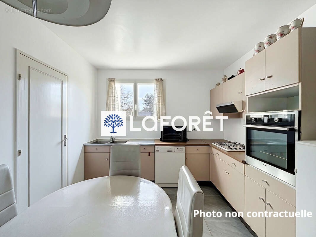 Appartement à Saint-Nom-la-Bretèche (T4) - photo 4