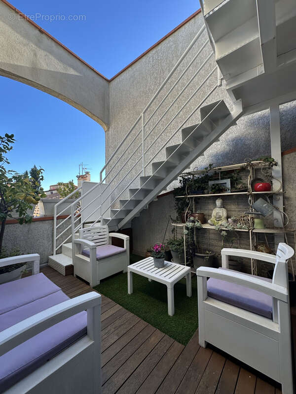 SAINT CYPRIEN. A vendre grande maison 170m2, 6 chambres, superbe terrasse de toit - photo 18