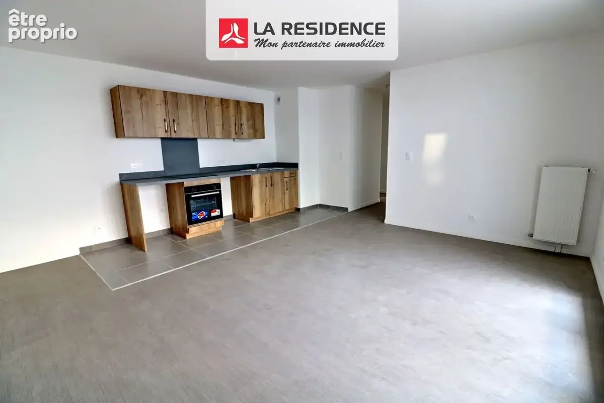 Appartement 60 m² à Deville-Les-Rouen  - photo 2