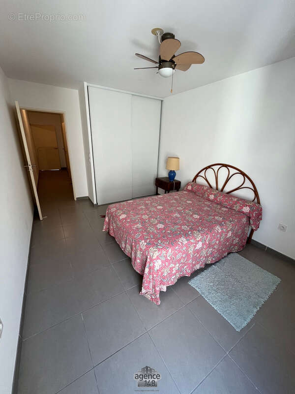 Appartement à MARSEILLE-2E