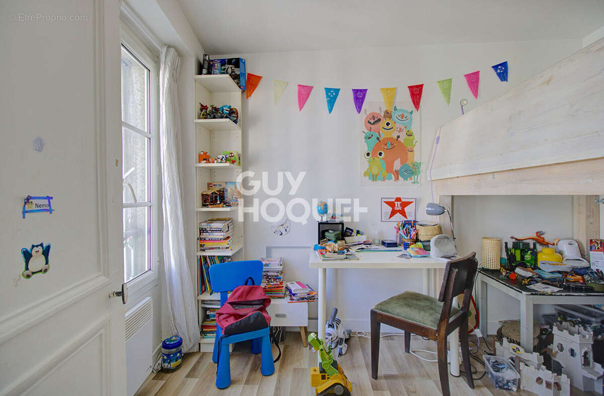 Appartement à PARIS-20E