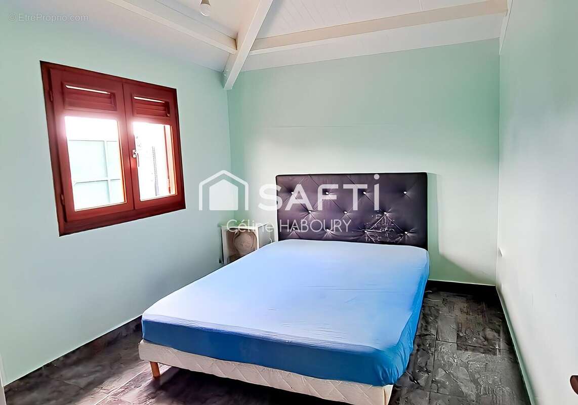 Maison 78 m² à Lamentin  - photo 7