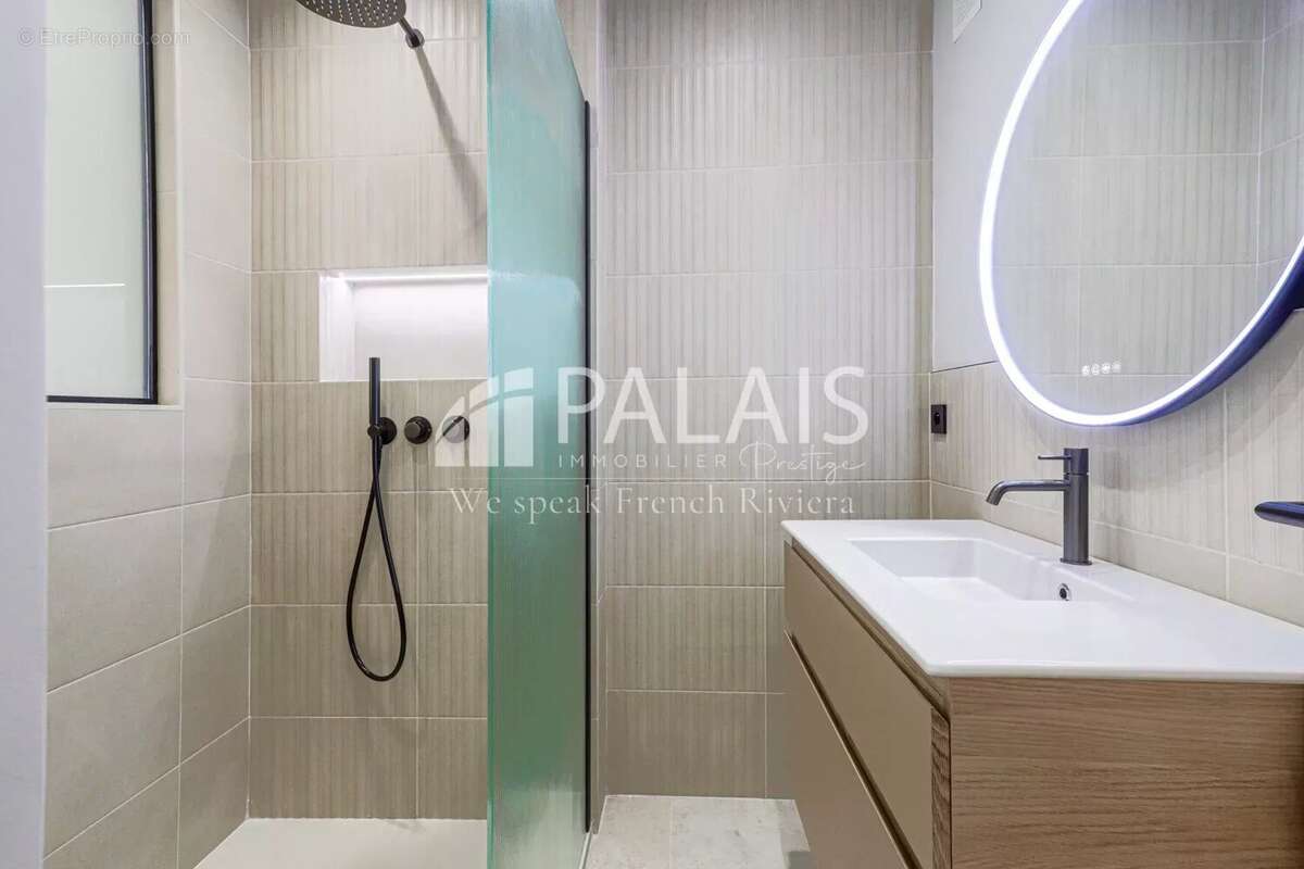 Appartement à BEAULIEU-SUR-MER