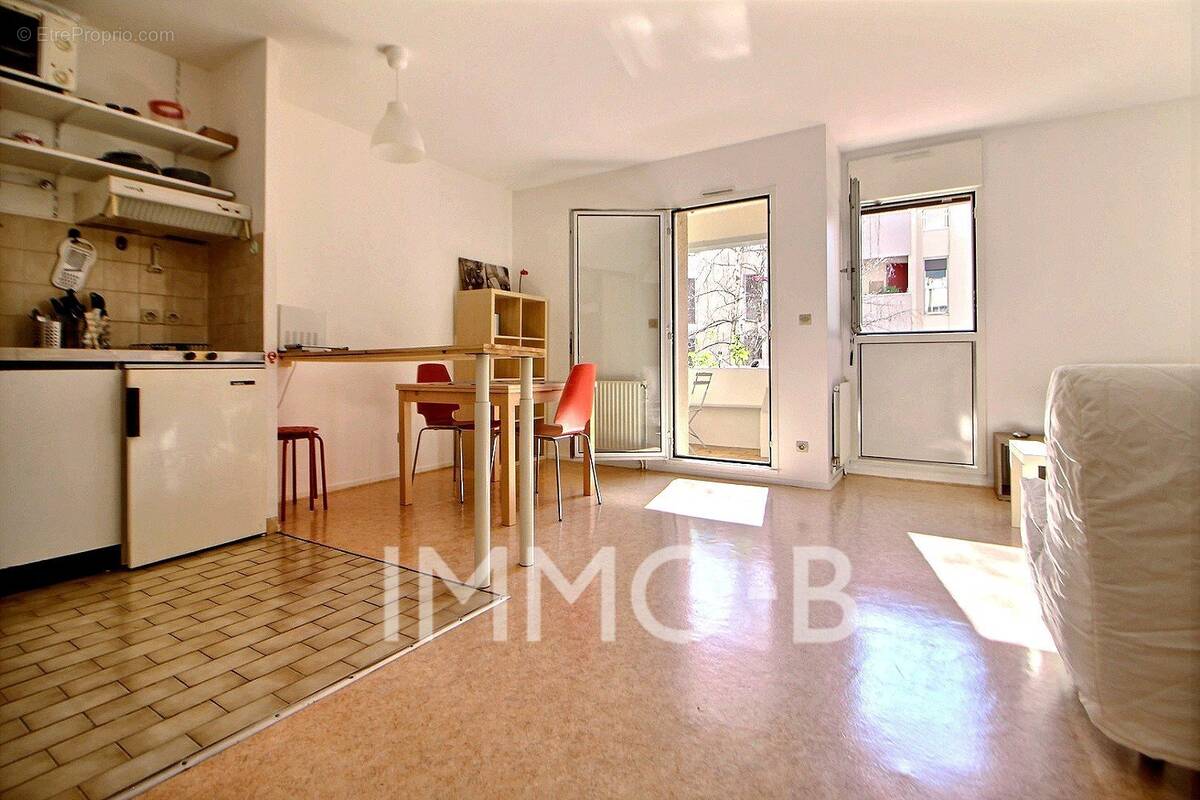 Appartement à RAMONVILLE-SAINT-AGNE