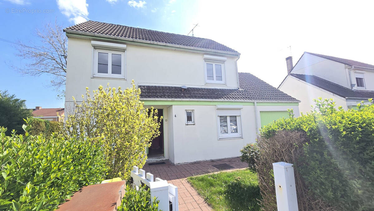Maison à LOUVROIL