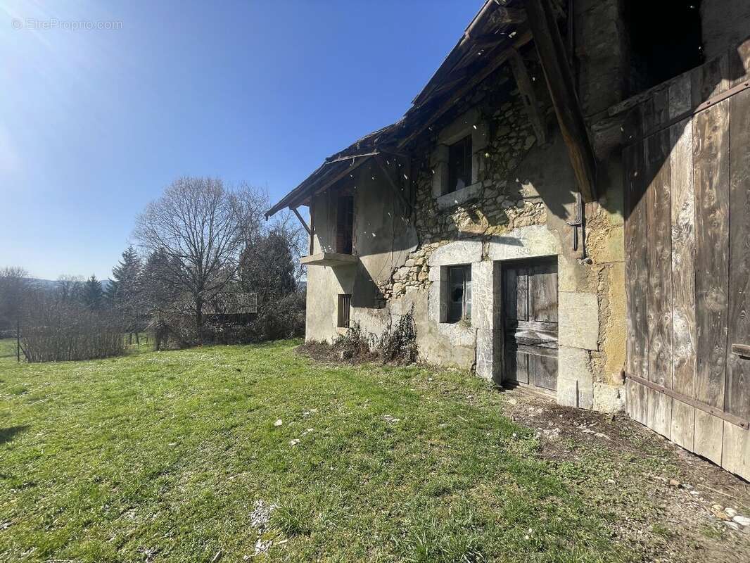 Maison à CHOISY