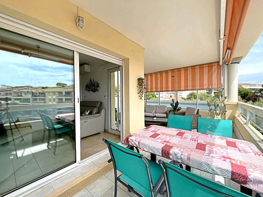 Appartement à FREJUS