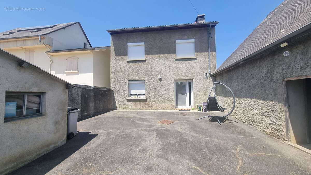 Maison à VIELLE-ADOUR